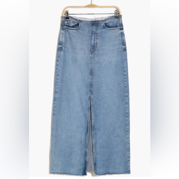Kensie Dresses & Skirts - Kensie The Cut Off Maxi Denim Skirt blue size 10 waist size 30” NWT
